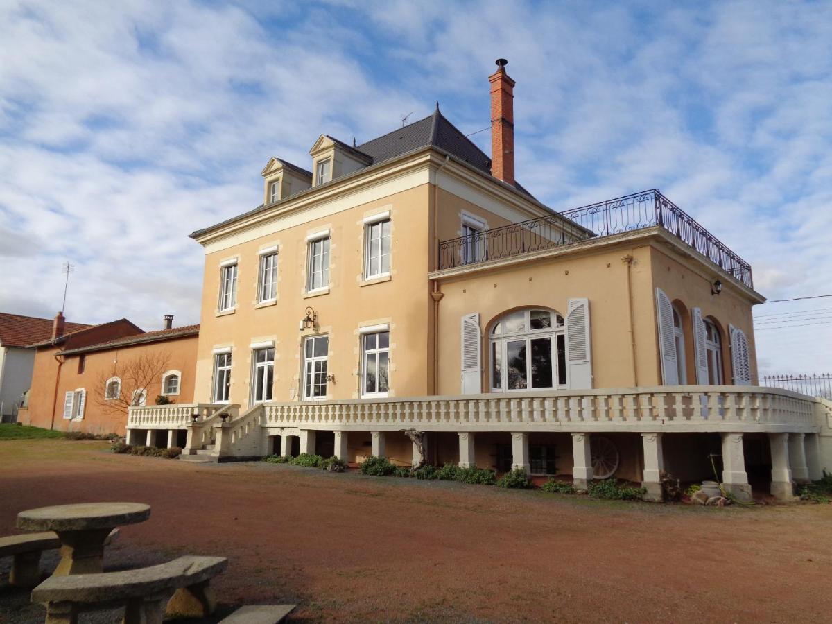 Ouches Domaine Berenguer Bed & Breakfast エクステリア 写真