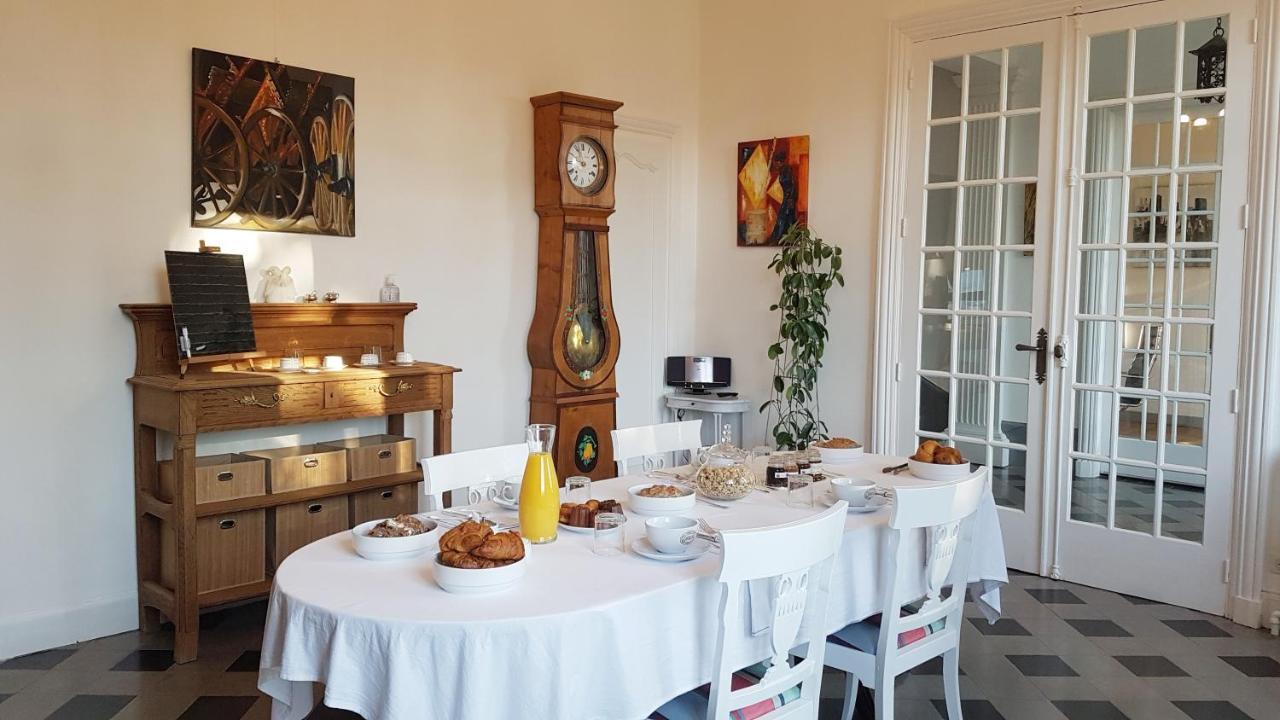 Ouches Domaine Berenguer Bed & Breakfast エクステリア 写真