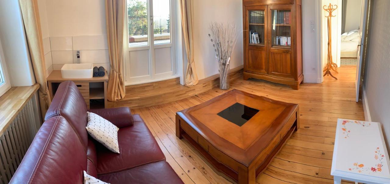 Ouches Domaine Berenguer Bed & Breakfast エクステリア 写真