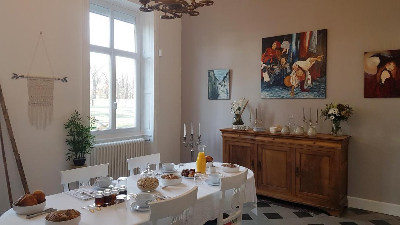 Ouches Domaine Berenguer Bed & Breakfast エクステリア 写真
