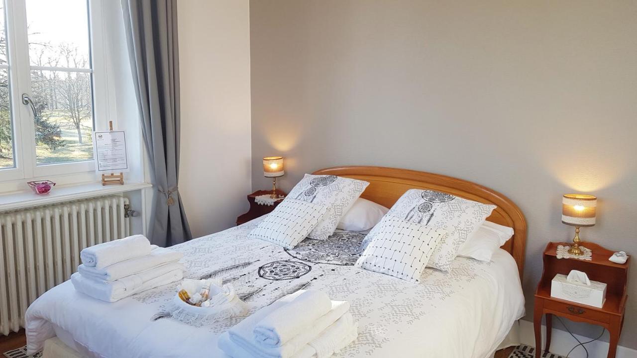 Ouches Domaine Berenguer Bed & Breakfast エクステリア 写真